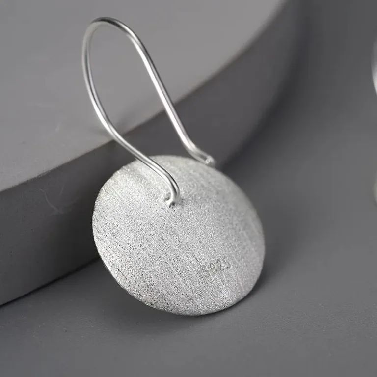 Runde mattierte Ohrringe in Gold oder Silber, Mini Ohrhänger | 925 Silber Ohrschmuck brand: Lotus Fun