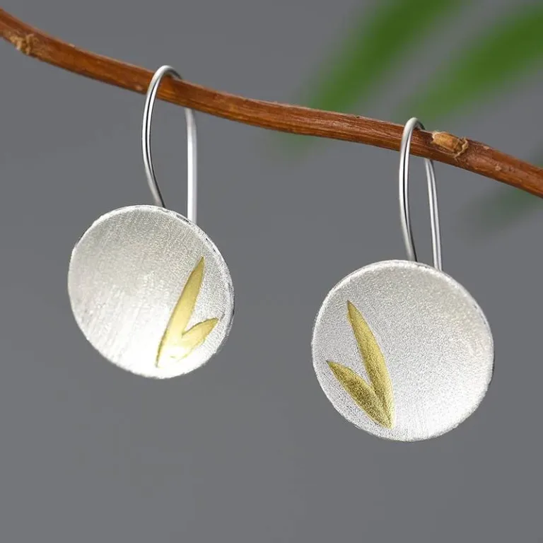 Runde mattierte Ohrringe in Gold oder Silber, Mini Ohrhänger | 925 Silber Ohrschmuck brand: Lotus Fun
